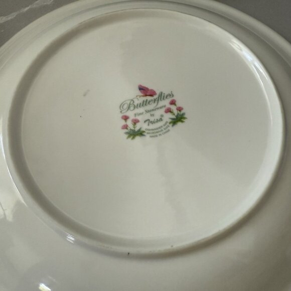 Trisa Set Of 4 Dinner Plates Butterflies Fine Stoneware Floral Country Spring - Picture 5 of 10